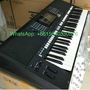 Yamaha PSR-S975 Arranger Workstation Keyboard + SKB Case + Mogami Cables