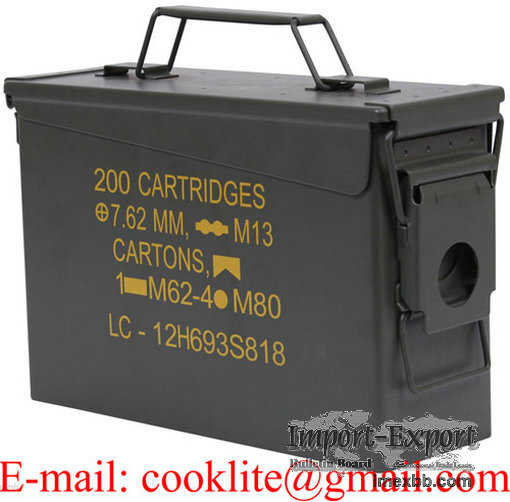 Boîte etanche métallique type valise munitions calibre 30 M19A1
