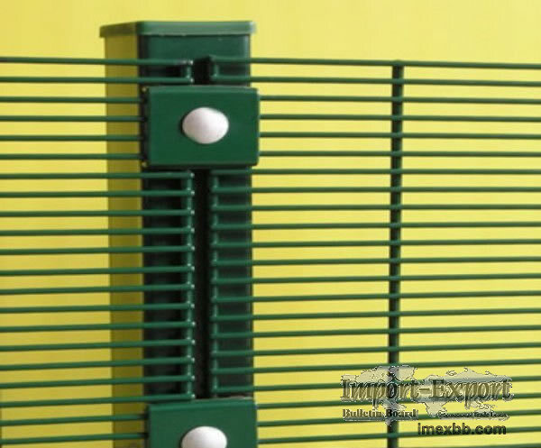 358 Welded Mesh Fencing