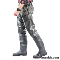 Multi-layer rubber hip waders