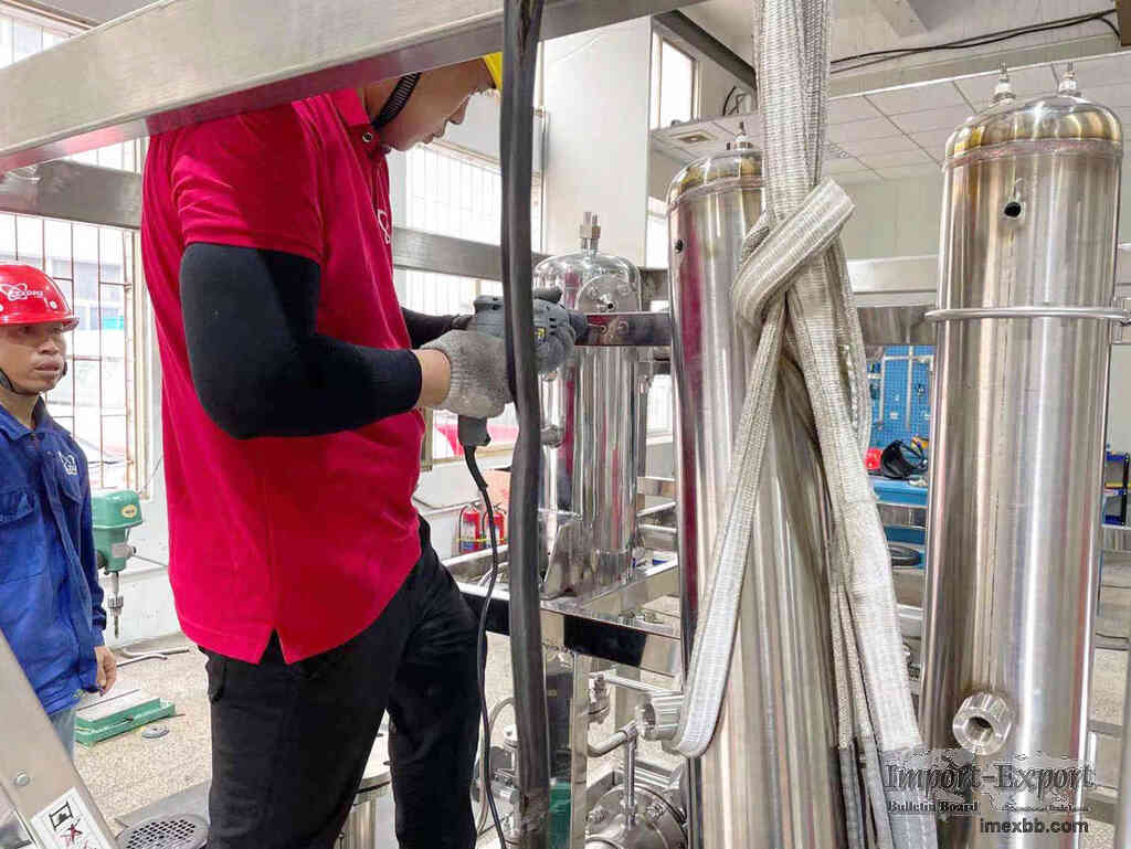 Water electrolysis hydrogen production equipment with hydrogen production c