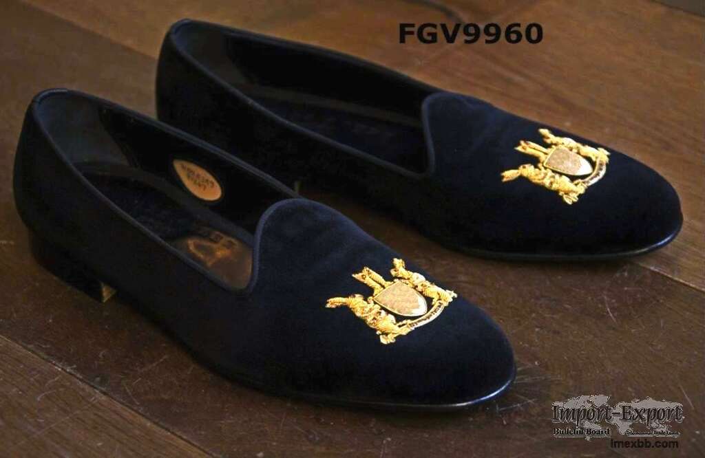 Partywear velvet loafers