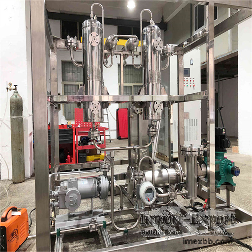 Cooling medium for large generators in high-speed turbine generators 