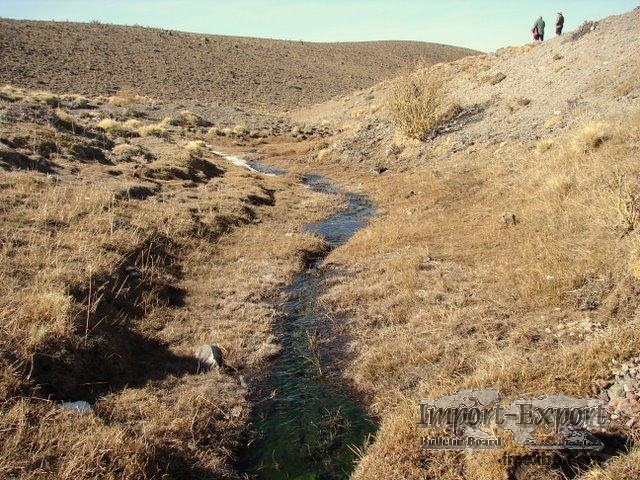 Land agro 25.000 hta Mountain c-water river