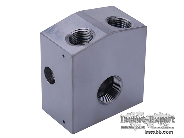 OEM Manufacturer 5 Axis Cnc Turning Machining Stainless Steel/brass Threade