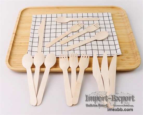 Disposable wooden tableware (Knife, fork and spoon)
