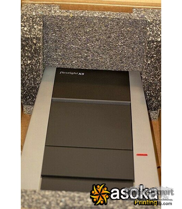 Hasselblad Flextight X5 Scanner (ASOKAPRINTING)