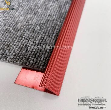 Fluted Vinyl To Carpet Transition Strip Shiny Red Decorative