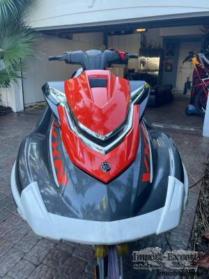 2017 YAMAHA VXR JET SKI 