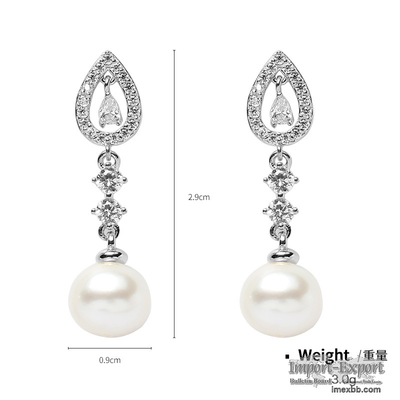 Fashion and Simple Sterling Silver Earrings with Zirconium for Women