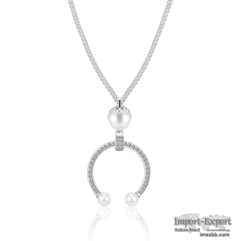 S925 Sterling Silver Crescent Pearl Pendant Necklace