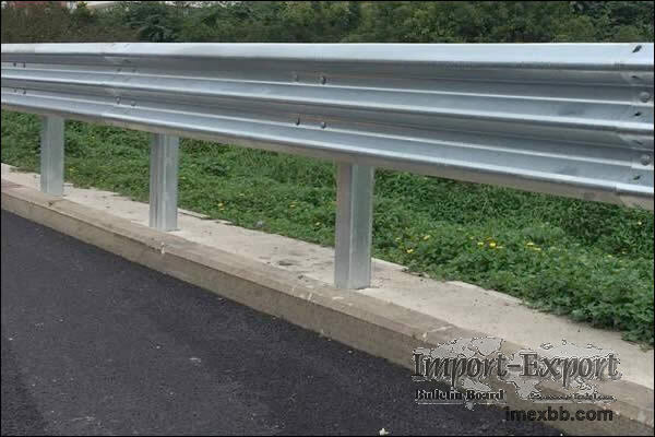 Expressway Guardrails
