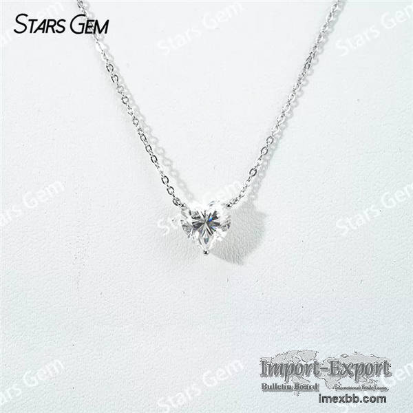 8×8mm Heart Cut Moissanite S925 Sterling Silver Diamond Pendant Necklace