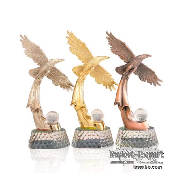 Fly Winged Eagle Trophy