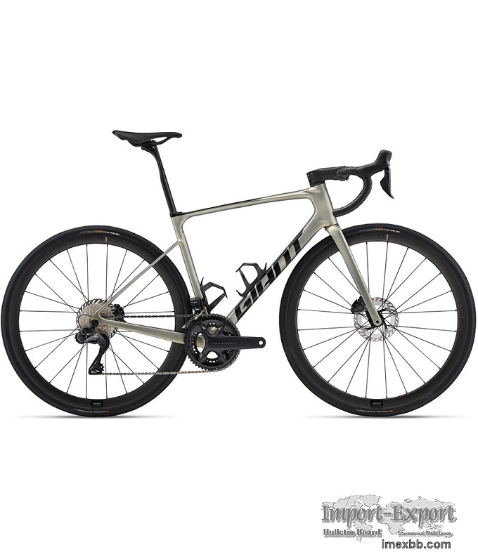 2024 Giant Defy Advanced SL 1 Road Bike (M3BIKESHOP)