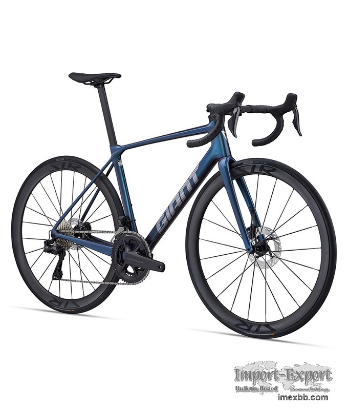 2025 Giant TCR Advanced Pro 0 Di2 Road Bike (M3BIKESHOP)