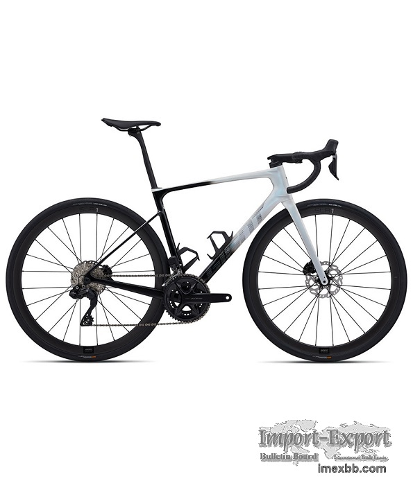 2024 Giant Defy Advanced Pro 1 Road Bike (M3BIKESHOP)