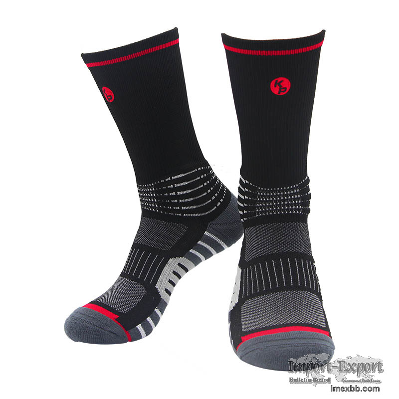 Embroidery Men Basketball Socks