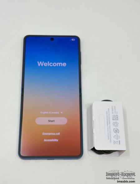 Samsung Galaxy Z Flip7 (SM-F766W) - 256GB Unlocked Blue