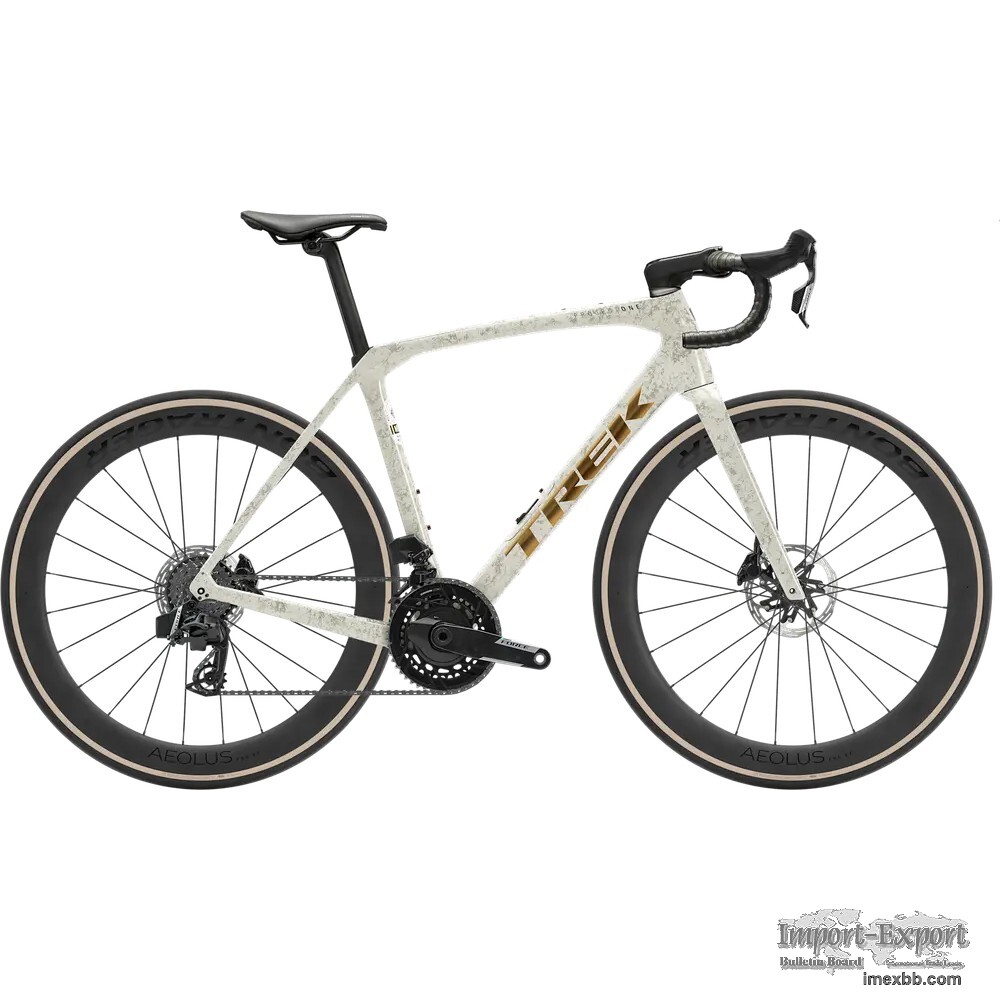 2026 Trek Domane SLR 7 AXS Gen 4 Road Bike (WORLDRACYCLES)