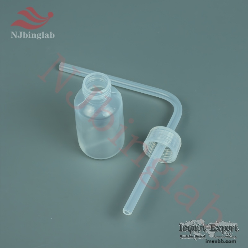 30ml PFA Wash Bottle: Clean Spray, No Drip