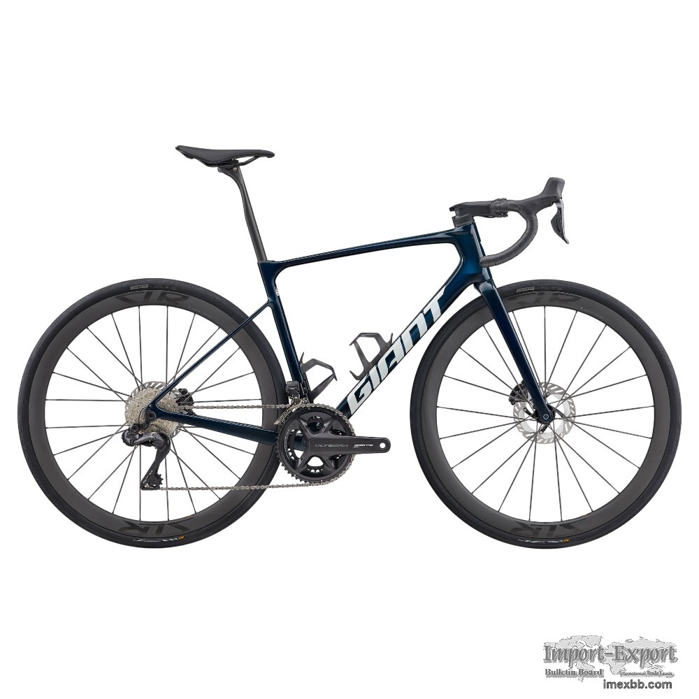 2026 Giant Defy Advanced Pro 0 Endurance Road Bike (INDORACYCLES)